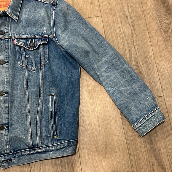 Levi’s denim jacket - Picture 6 of 8